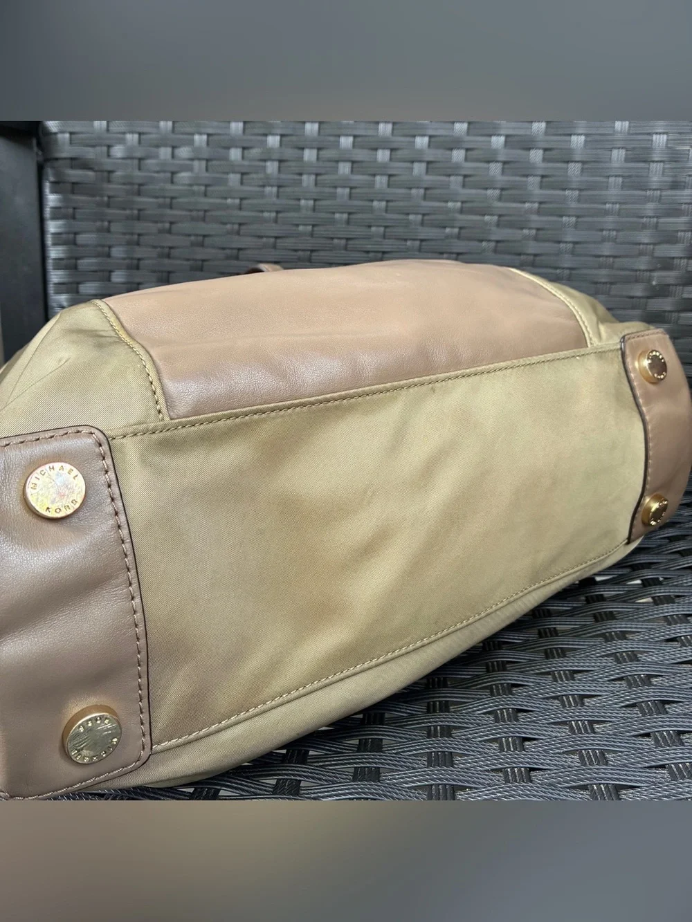 MICHAEL KORS BAG,Michael Kors Beige and Tan Leather-Trim Tote
